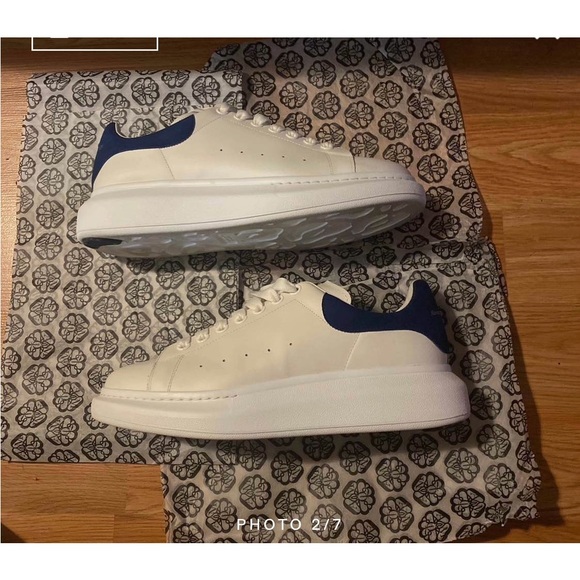 Mens Designer Sneakers - Picture 3 of 5